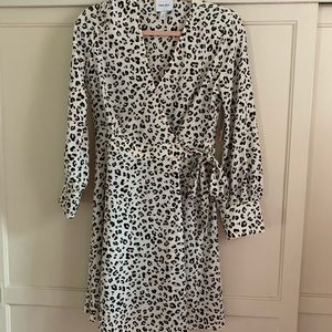 NWT leopard Long sleeve wrap dress